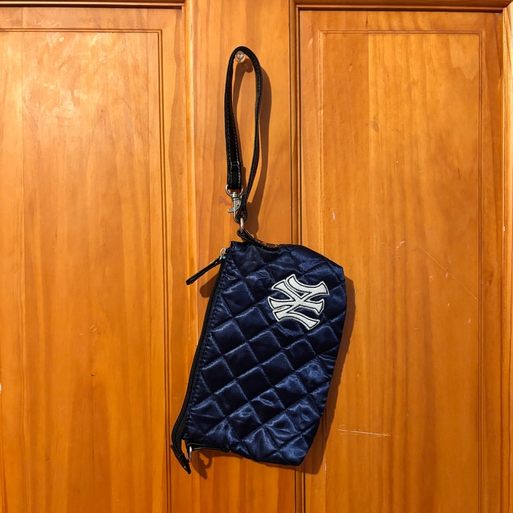 Navy Blue Yankees Wristlet Genuine MLB Merchandise